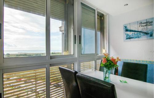One-Bedroom Apartment In La Pobla De Farnals