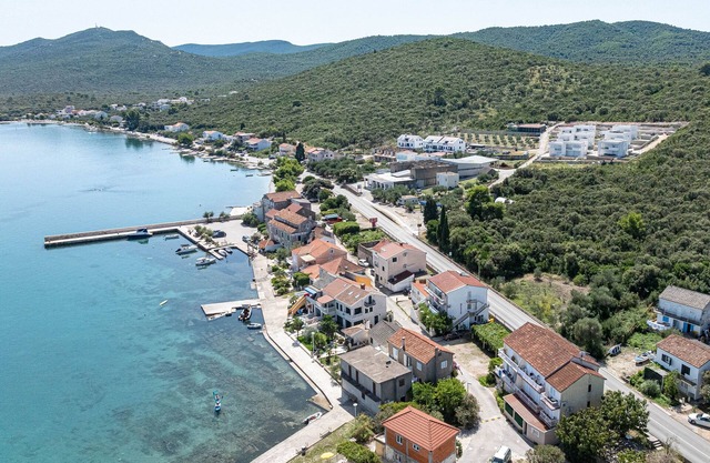 1-Zimmer-Ferienwohnung mit Balkon und Meerblick Drace, Peljesac (A-14019-c)