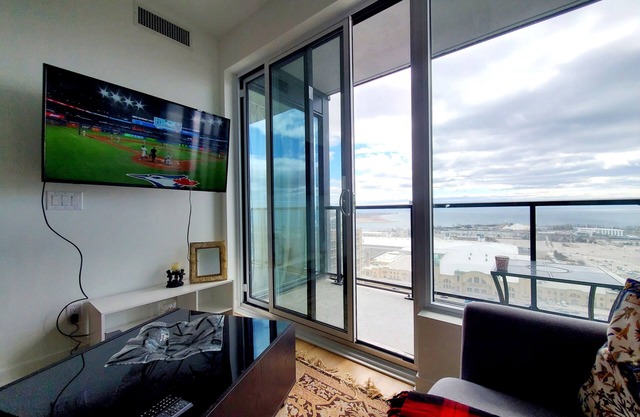 One Bedroom Brand new Beautiful Lake View Condo