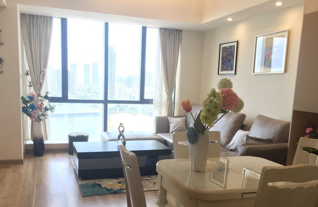 Ein-Zimmer-Wohnung mit Meerblick In der Nähe Strände