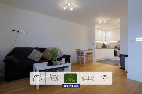 One Bedroom Apartment By Arhouse Apartments Short Lets & Serviced Accommodation Kingston With Free WiFi