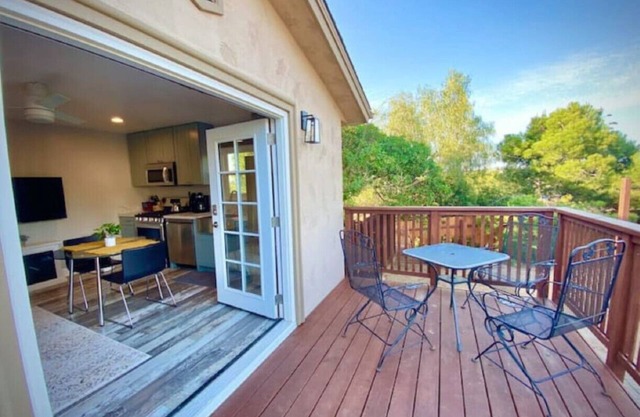 One bedroom retreat full kitchen/laundry 1GB Wi-Fi