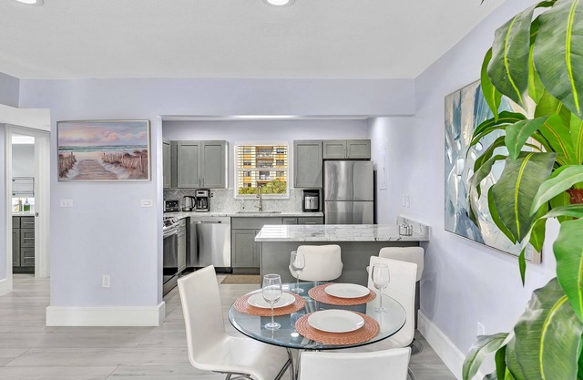 One Bedroom Steps Away From The Beach | Pool!