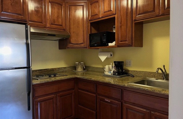 One Bedroom Suite With Kitchen and Living Room at Ocean-Side Property!
