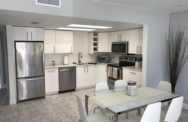 Ein Block vom Strand entfernt