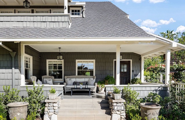 Schönes Designer-Haus