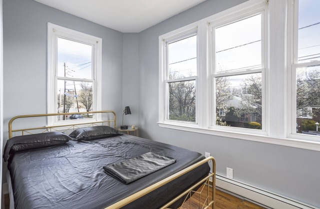 One BR in Lodi Pet Friendly with Laundry & Parking