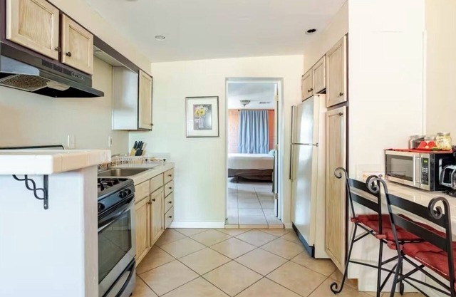 Das süßeste Studio 1 Schlafzimmer Casita - privater Hinterhof - 3 Meile Minuten zu UofA.