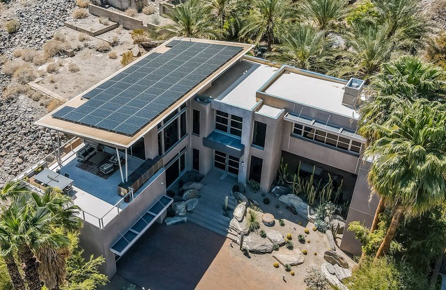 One-of-a-kind luxury home with private pool & spa, WiFi, AC & on-site ruins
