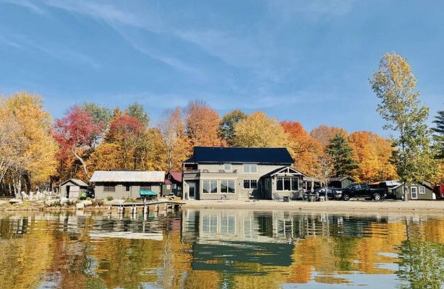 One of the kind lake house with amazing sunsets!
