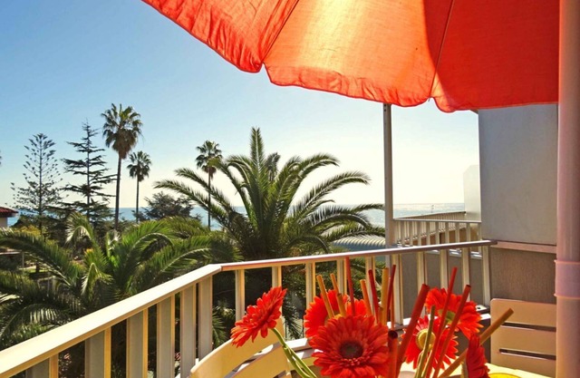 ONE-ROOM APARTMENT with BALCONY close to the SEA