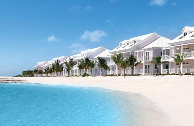 One step from the Beach in Paradise