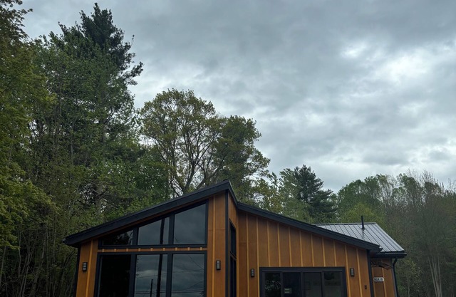 Oneida Lake Jewels, Anna's Place: Stay and Play! 3 miles from Sylvan Beach!