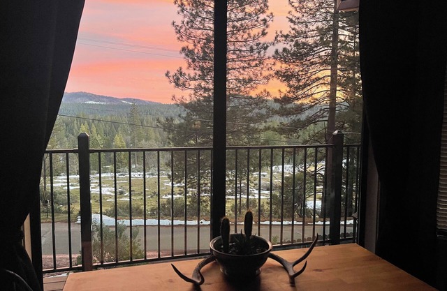 Only 1 mile away from Jenkinson Lake, an hour away from South Lake Tahoe.