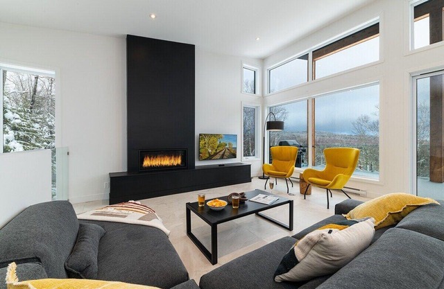 Onyx 150 | Contemporary, River view, jacuzzi