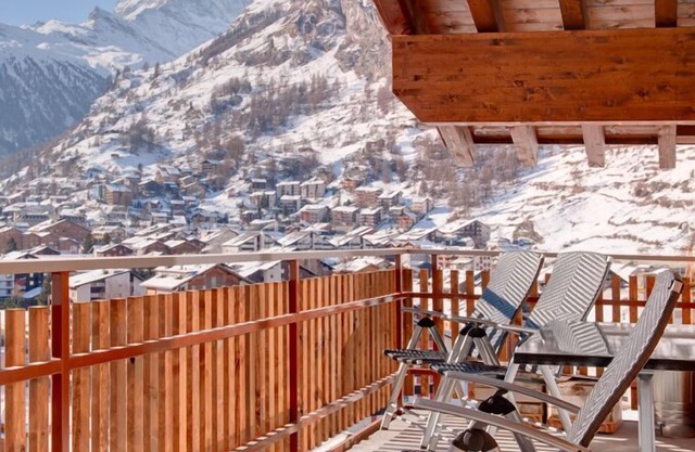 Offene 3-Zimmer-Loft-Wohnung mit herrlichem Blick auf das Matterhorn.