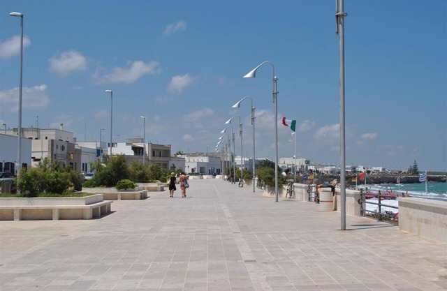 Open Space Apartment 10 Meter vom SAN FOCA Strand entfernt