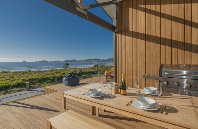 Opito Perfection - Opito Bay Holiday Home