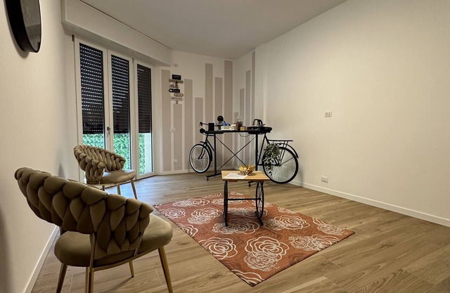 Opposite the San Siro stadium finely renovated apartment