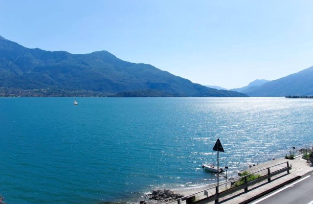Ferienwohnung Orchidea (GLA126) in Gera Lario - 4 Personen, 2 Schlafzimmer