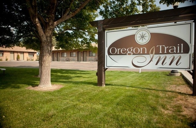 Oregon Trail Inn