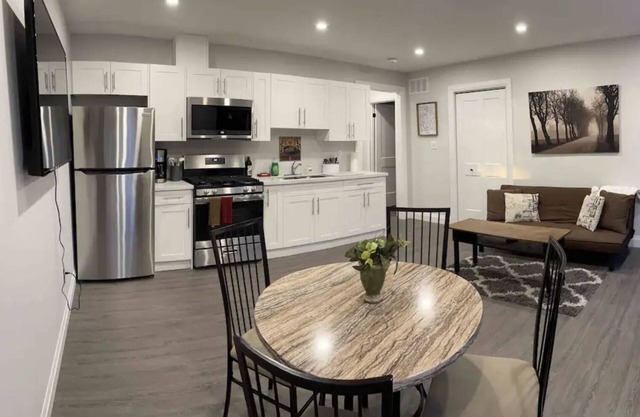 Orillia 4 Bedroom House