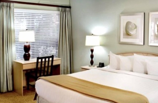 Orlando, Kissimmee, Bradenton, St Petersburg all Florida