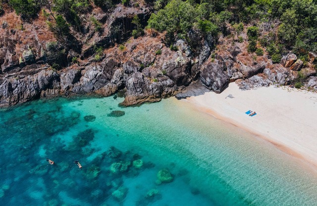 Orpheus Island Lodge