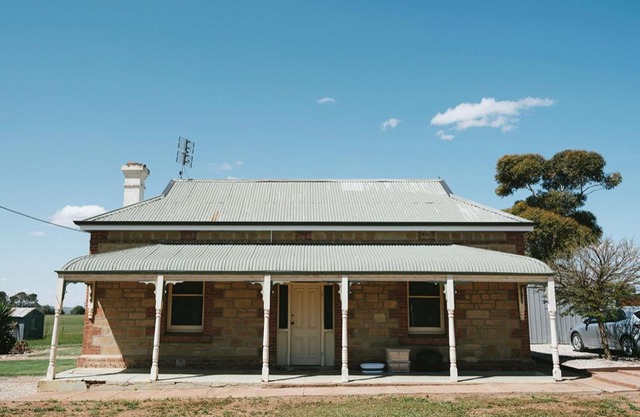 Orroroo Nuccaleena Cottage