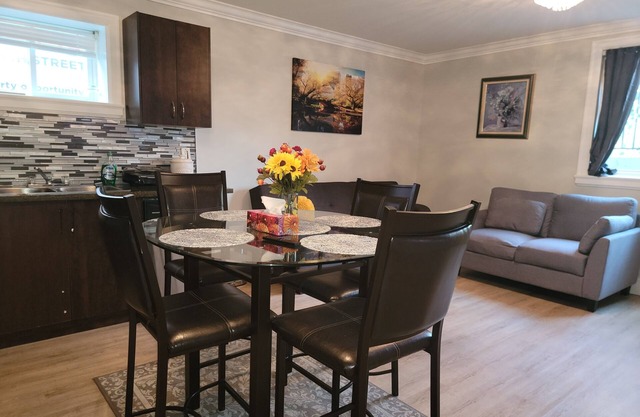 Oscar INN &2 bd Family Suite Separate Entr&Kitchen