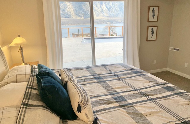 Osoyoos Lakeside Villa