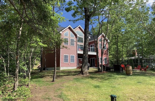 OSSIPEE LAKEFRONT-BROAD BAY! Summer opened up! 7nts Sat-Sat rental JUNE THRU AUG