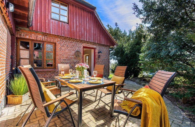 Ostseedomizil II - Kamin, Dusche, Badewanne, Terrasse, Gartenmöbel, Grill