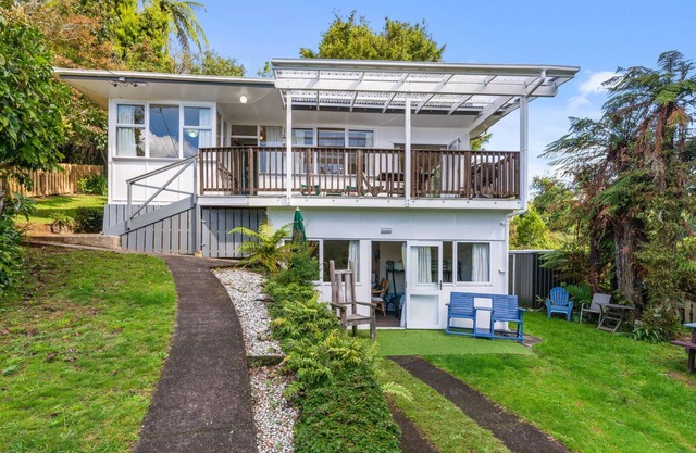 Otamararae Retreat - Ferienhaus am Rotoiti-See