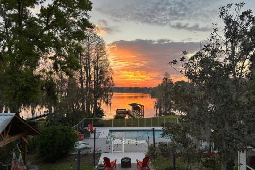 Otis Sunrise Villa