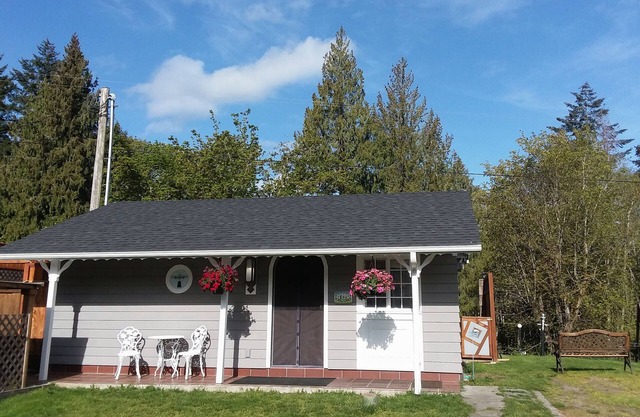 Unser Creekside Cottage liegt nur 1,6 km vom Olympic Discovery Trail entfernt.