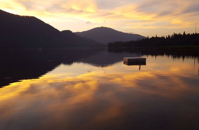 LAKE FRONT Log Home - Privatstrand - GLAMPING in Komfort