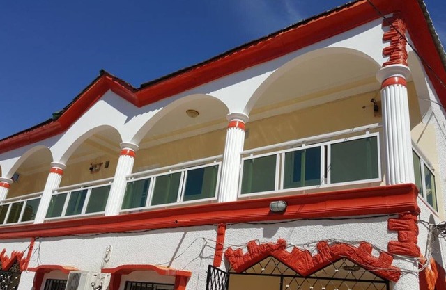 Ous und Buwa Apartments # 5