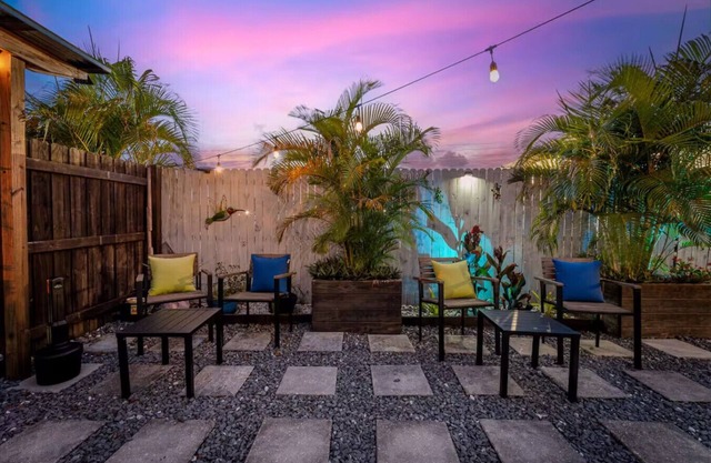 Outdoor Deck, Fully Equipped, & Remodeled Bath