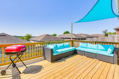 Outdoor Entertaining Space Family Home in Milton