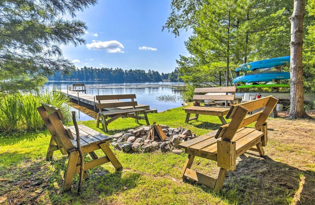 Outdoor Lover's Paradise w/ Dock & Fire Pit!
