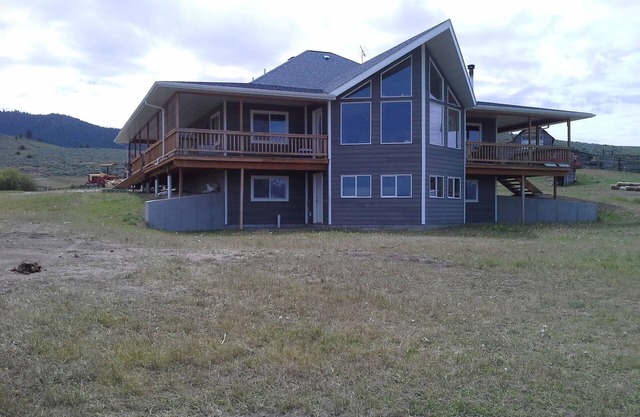 Outdoorsmans Paradise