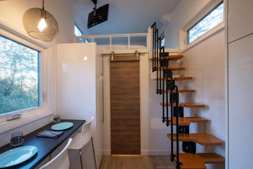 Outlier Inn Tiny House 2 on Farm Upstate Catskills