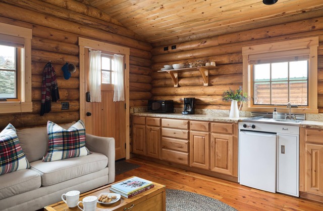 Außenposten: Alpine Cottage Studio