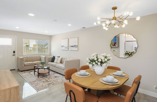 Outstanding 2beds/2baths Home Close to Pier/Beach