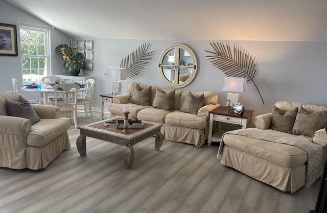 Overlooking IntraCoastal Waterway, Private & Quiet 1 BRM