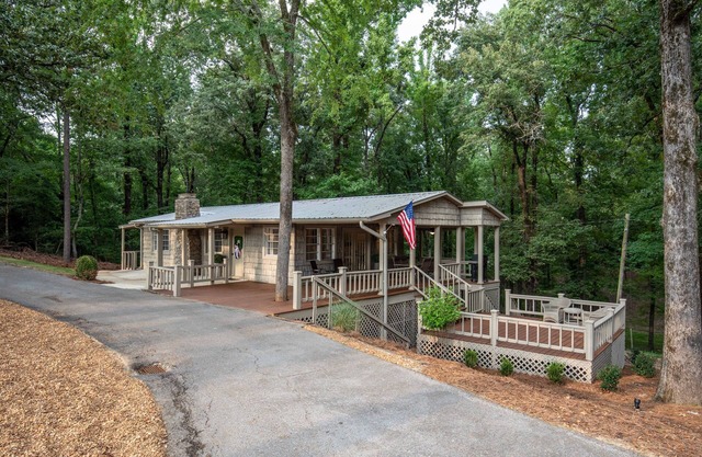 Oxford Hillside Hideaway