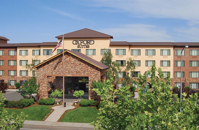 Oxford Suites Chico