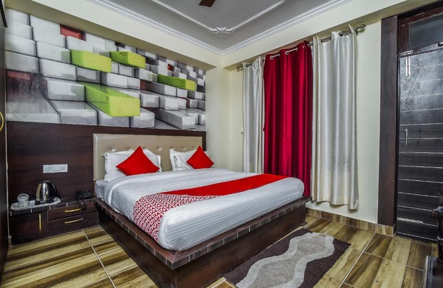OYO 15989 Rc Residency