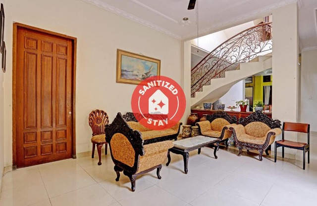 OYO 91861 Pemuda Kemuning Guest House